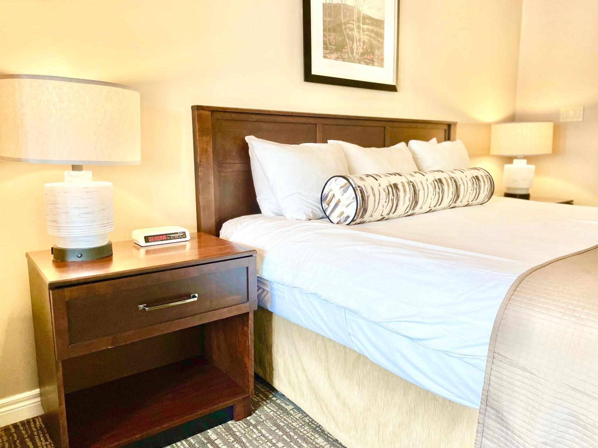 Hillside Haven: Carriage Club Resort Retreat Edgar Exteriör bild